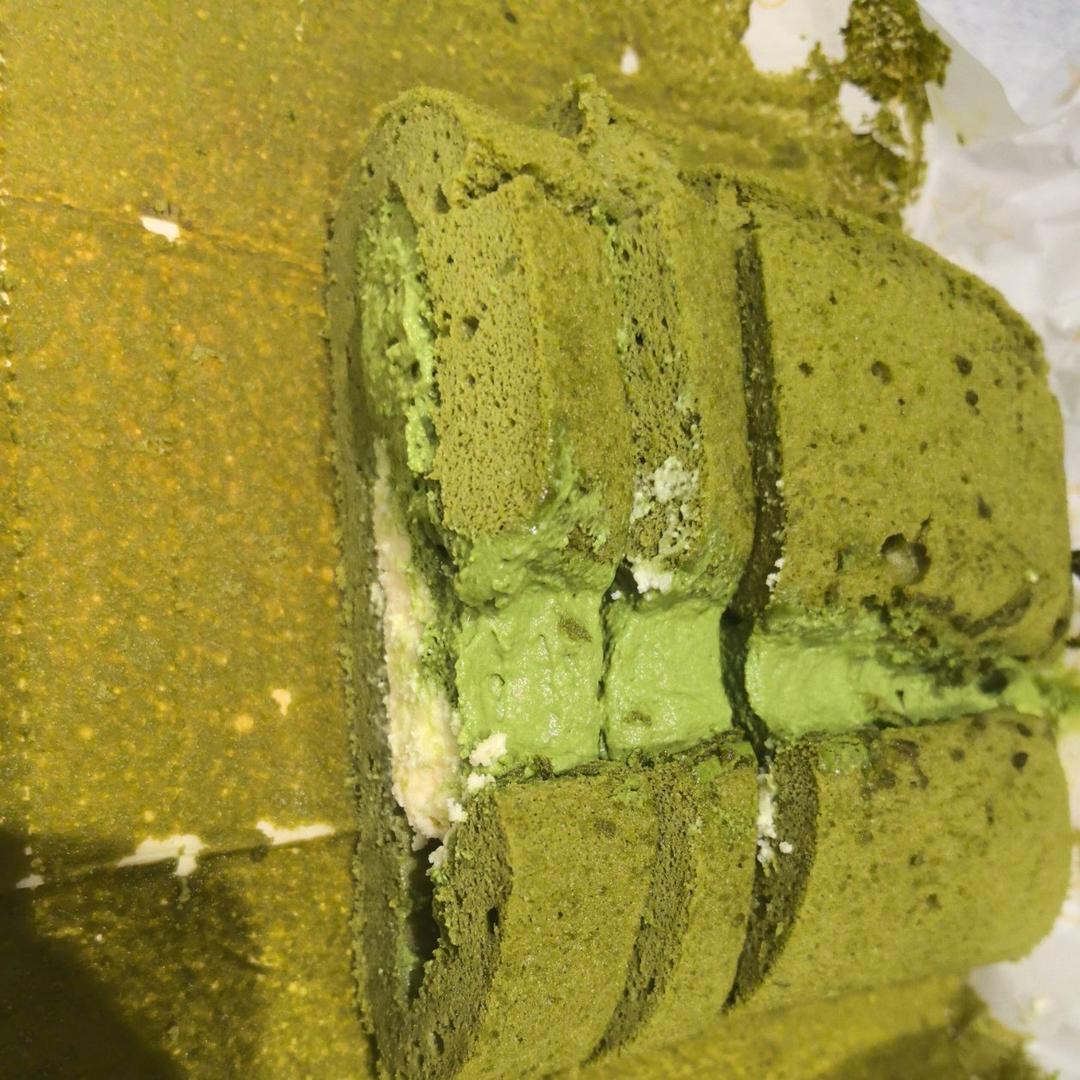 抹茶茉莉蛋糕卷 ｜ 不消泡和o卷超详细教程～