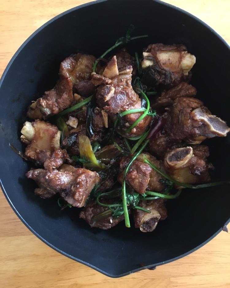 土豆炖排骨