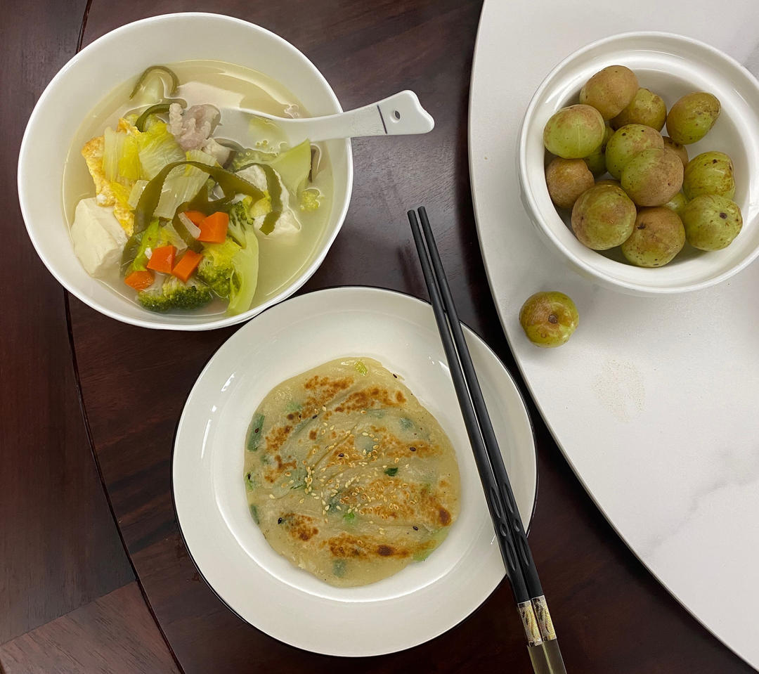 家常葱油饼 柔软多层 凉了也不硬 附细节视频详解