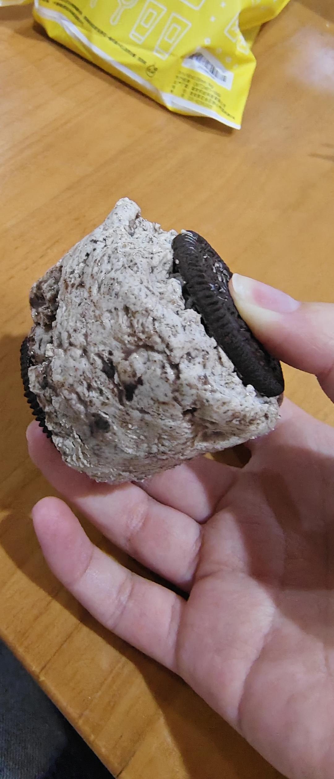 奥利奥三明治冰淇淋