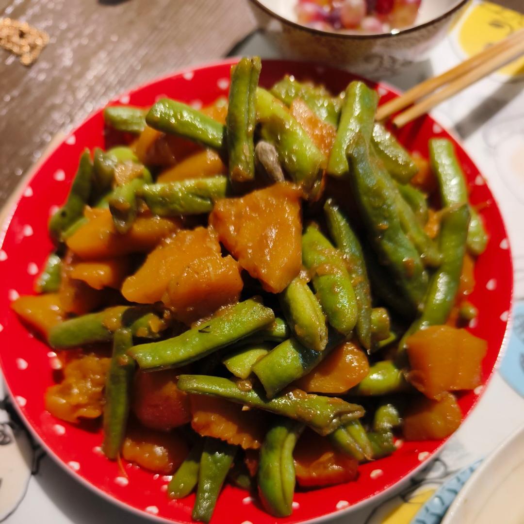 窝瓜炖豆角