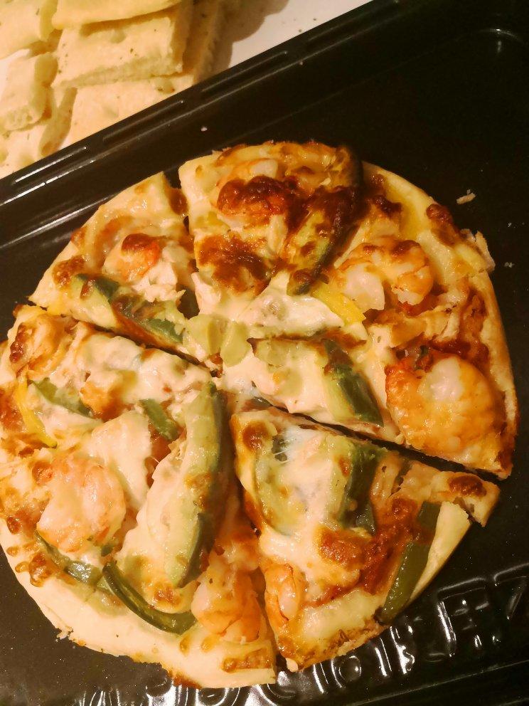 教你做意大利披萨的家庭做法，比意式古法窑烤披萨还好吃！一学就会！