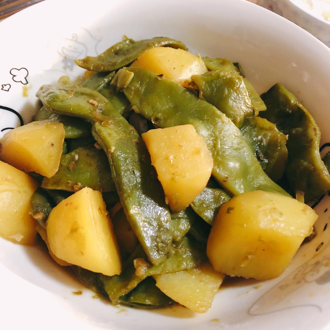 油豆角炖土豆