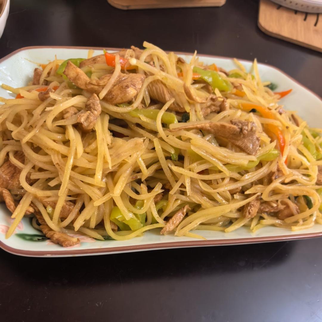 简单快手的土豆丝炒肉丝！拌饭绝绝子！！