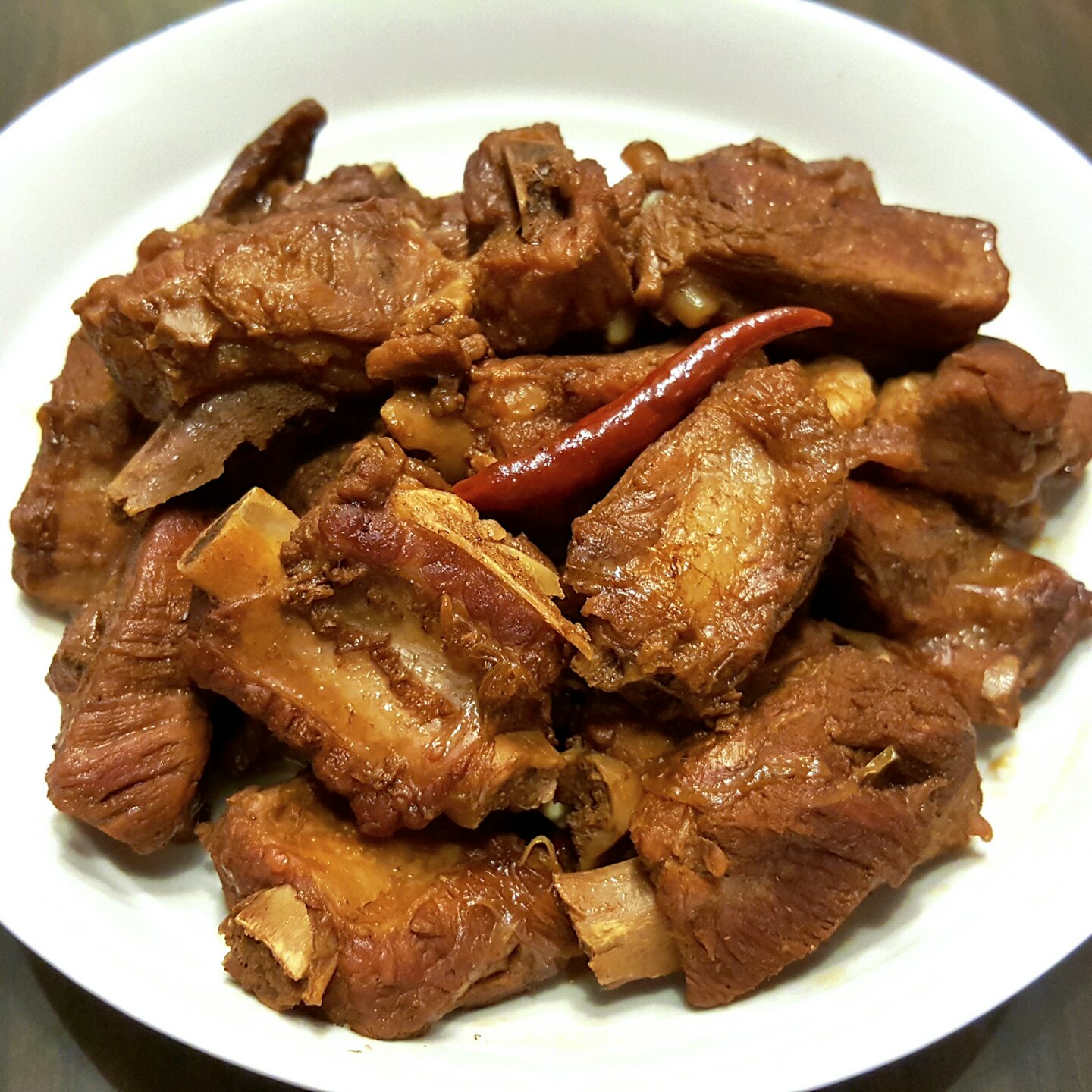胖妞楠楠做的家常炖排骨