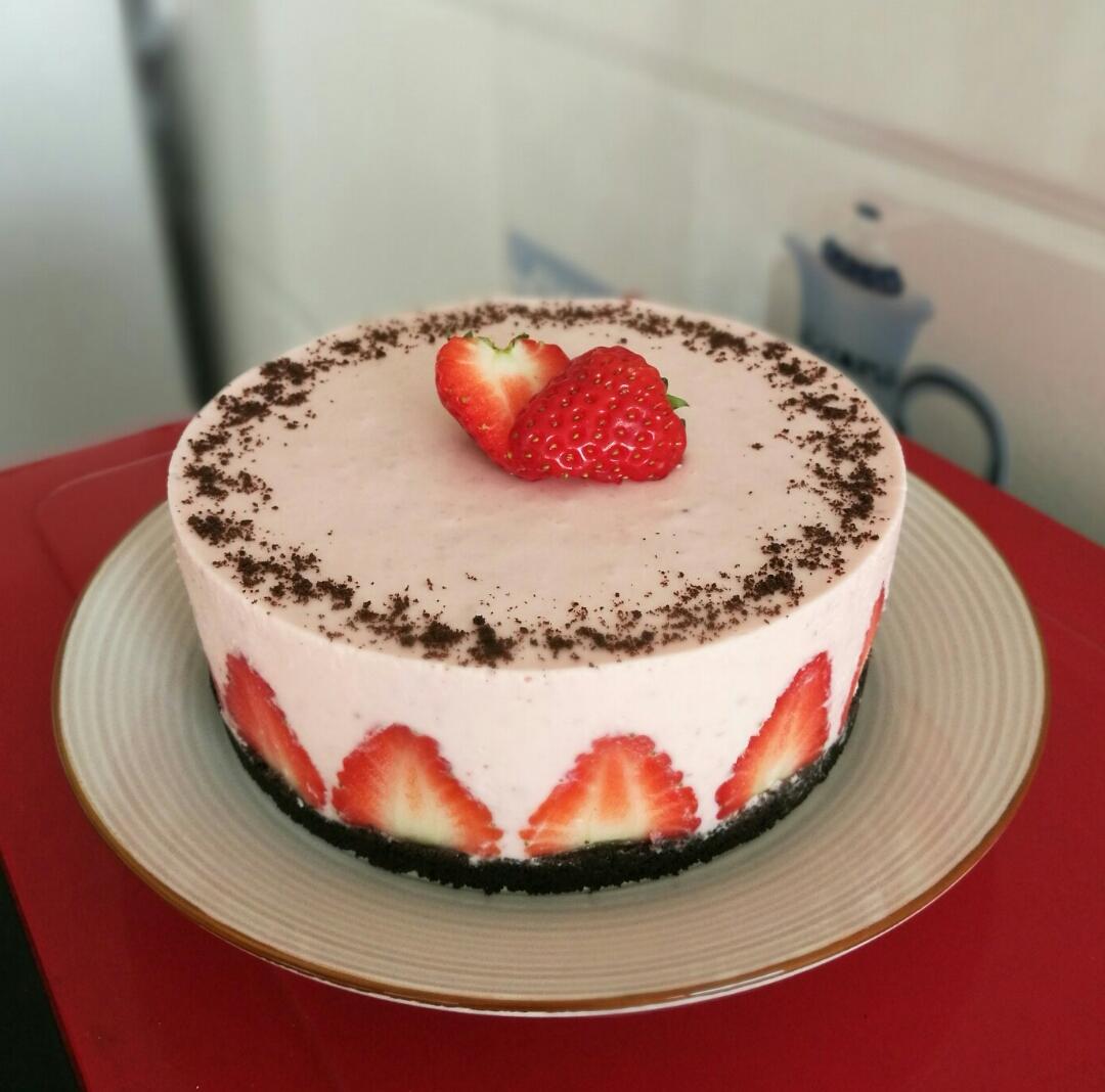 《Tinrry下午茶》教你做草莓芝士慕斯（6寸配方）