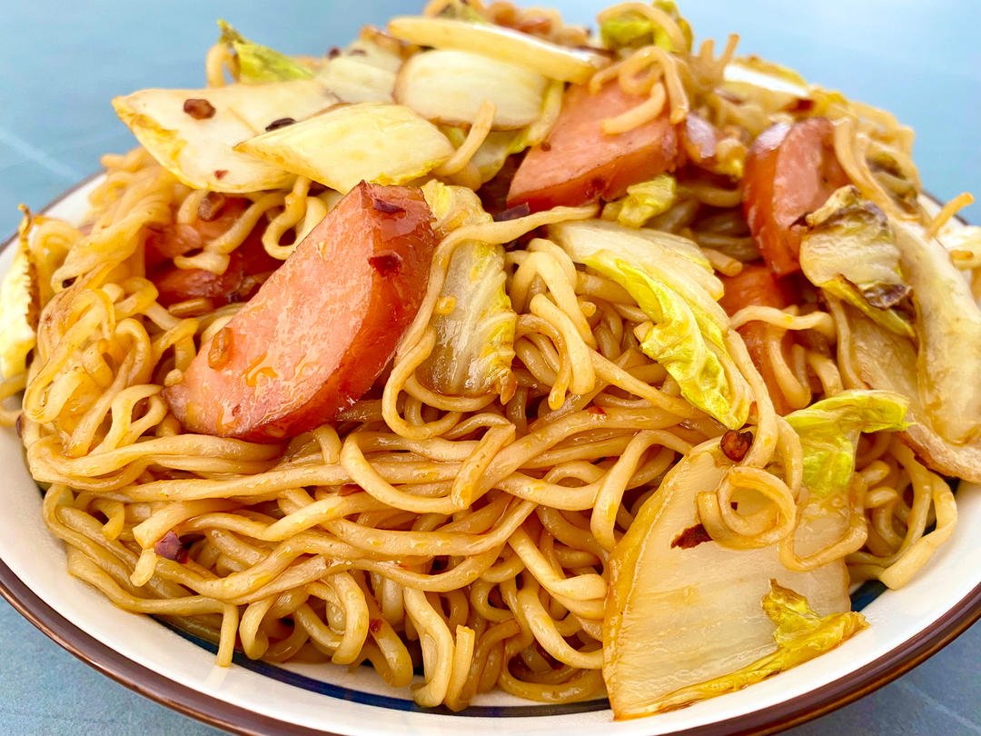 秒杀路边摊的炒方便面