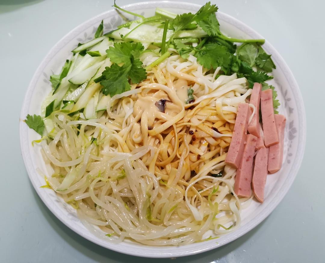 老上海冷面—先蒸后煮儿时风味的冷面