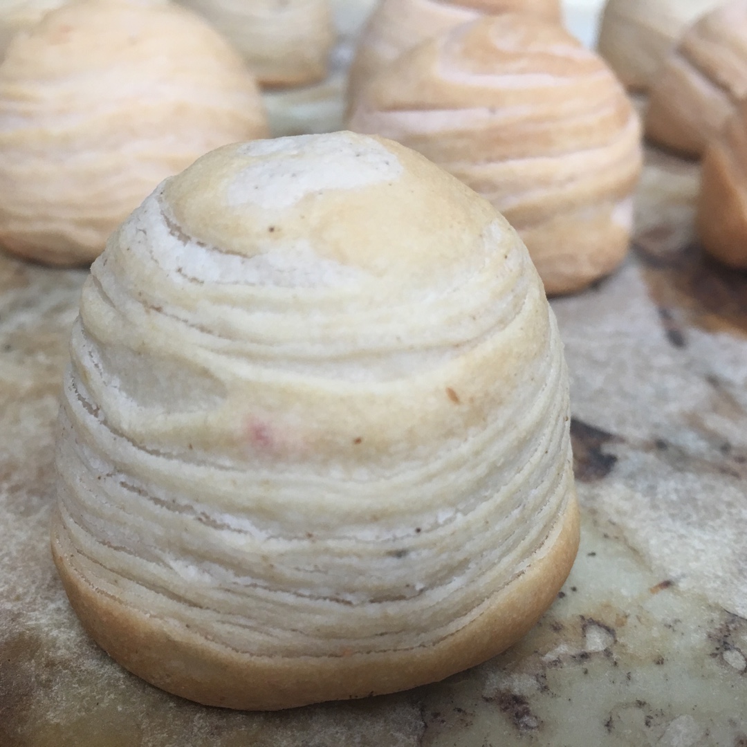 蛋黄酥~紫薯、抹茶、原味~花好月圆，中秋快乐~内附一次做六色蛋黄酥方法~