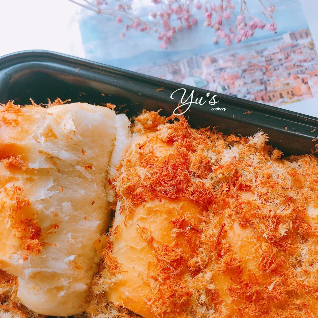 无糖咸口肉松葱花香肠面包的做法