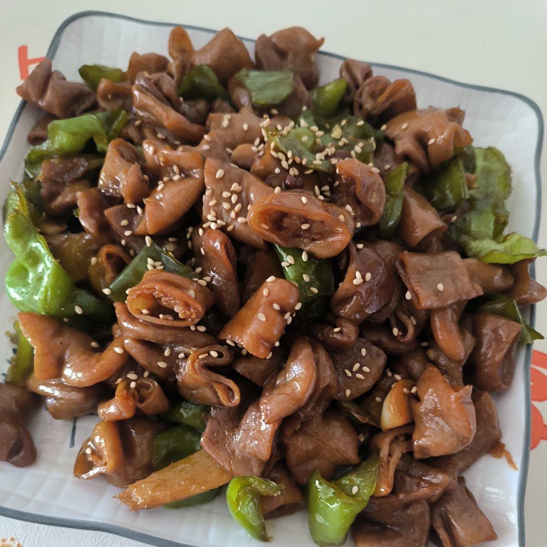 尖椒炒肥肠