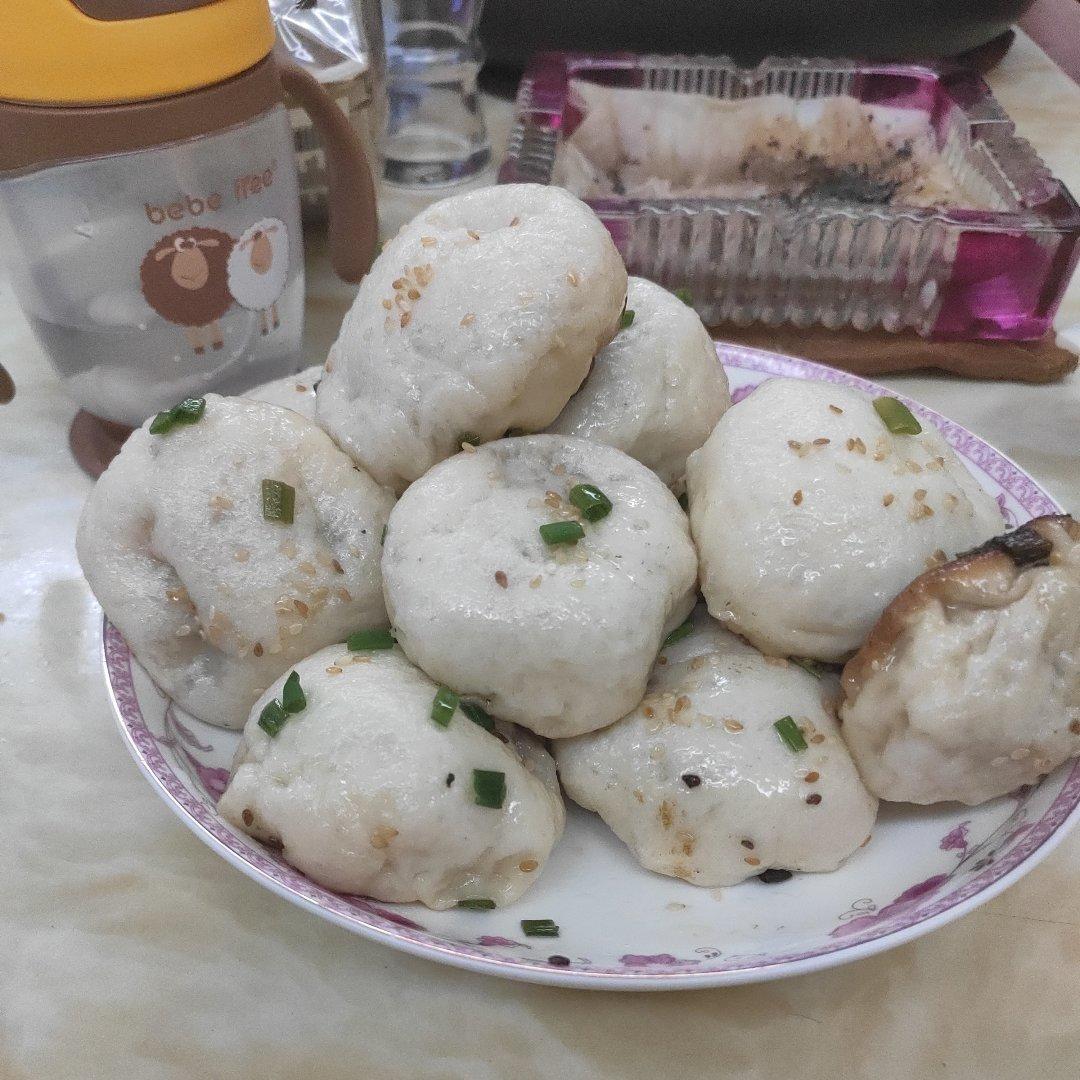 鲜虾猪肉生煎包（一定要看视频哟~）