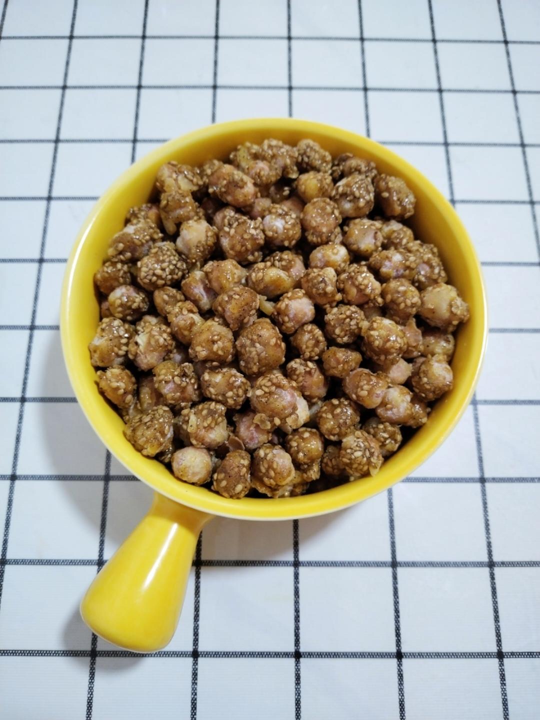 回味无穷怪味花生豆