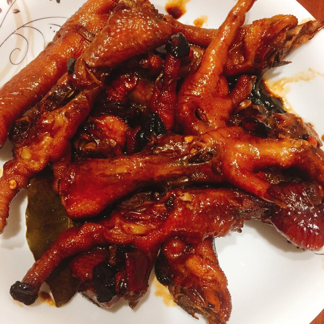 电饭锅脱骨红烧鸡爪