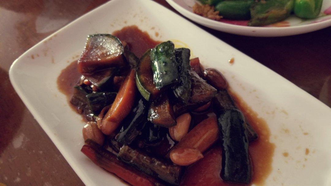 香辣脆爽!开胃又下饭的腌黄瓜