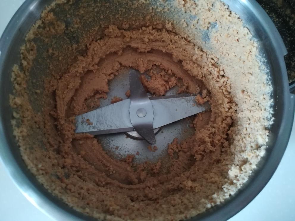 花生芝麻糯米糍《最省时最简单，微波炉版》的做法 步骤3