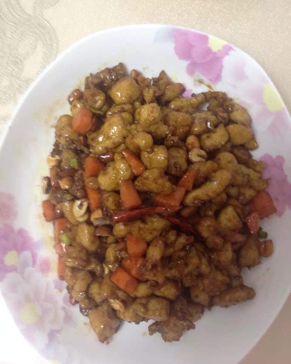 起床了小猫咪