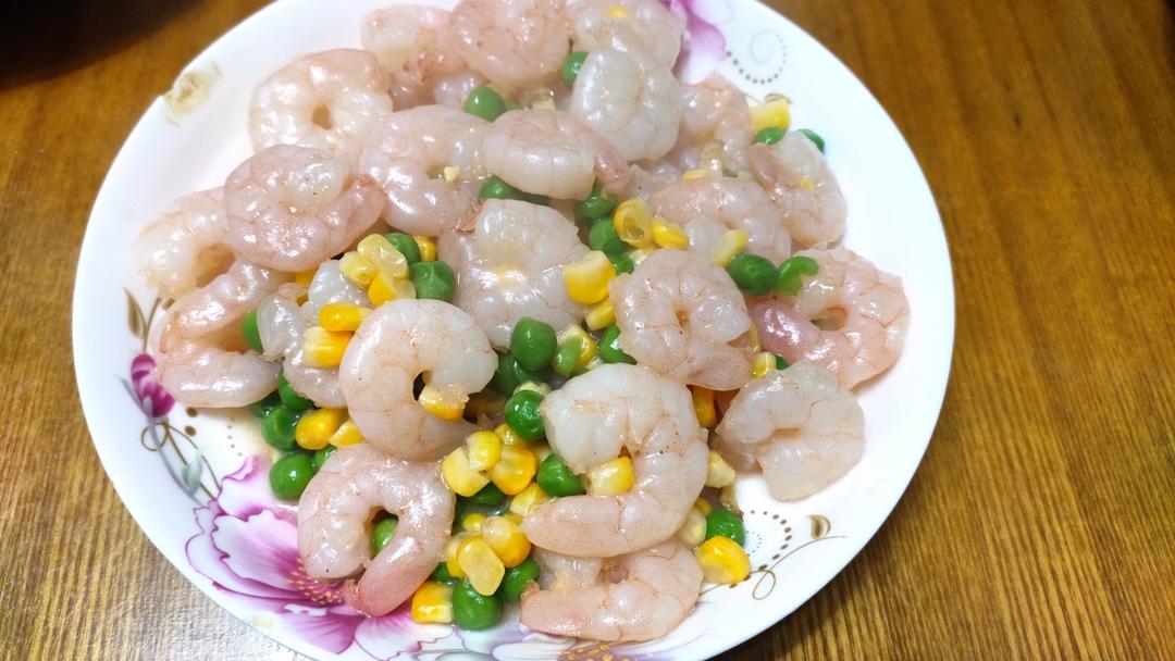 三色炒虾仁