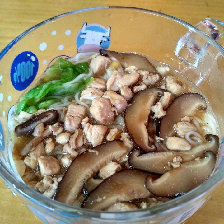 香菇鸡丝面