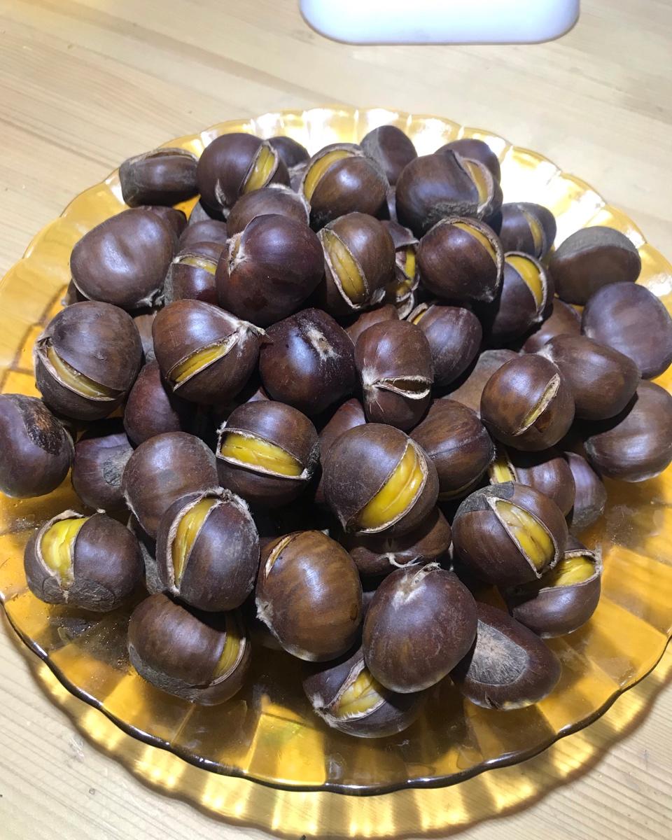 板栗这样做才好剥又好吃