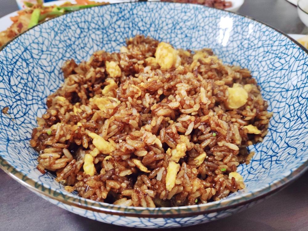酱油炒饭(超级简单)