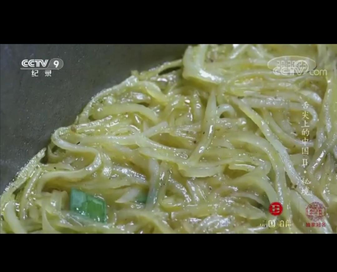 #舌尖上的中国#洋芋擦擦的做法