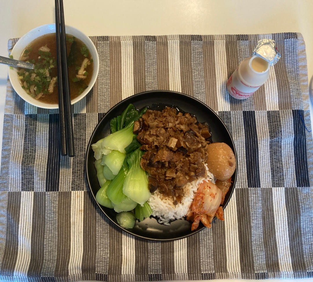 好吃到停不下来的卤肉饭