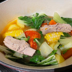 牛骨鲜蔬汤（健康养生鲜甜，超级简单）