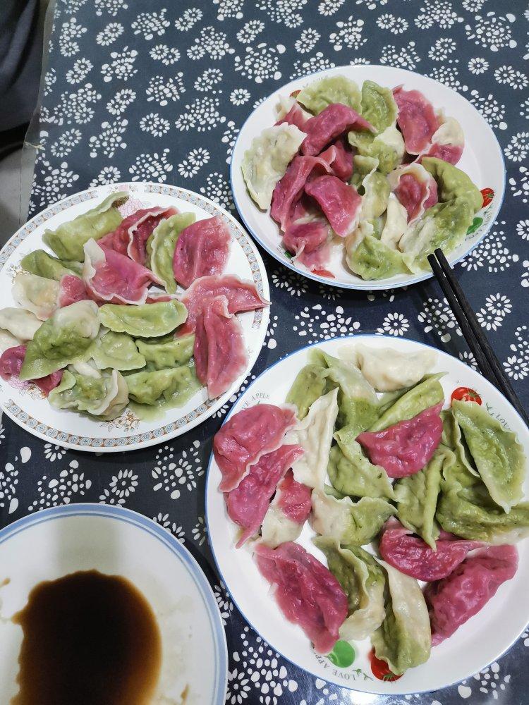 彩色水饺