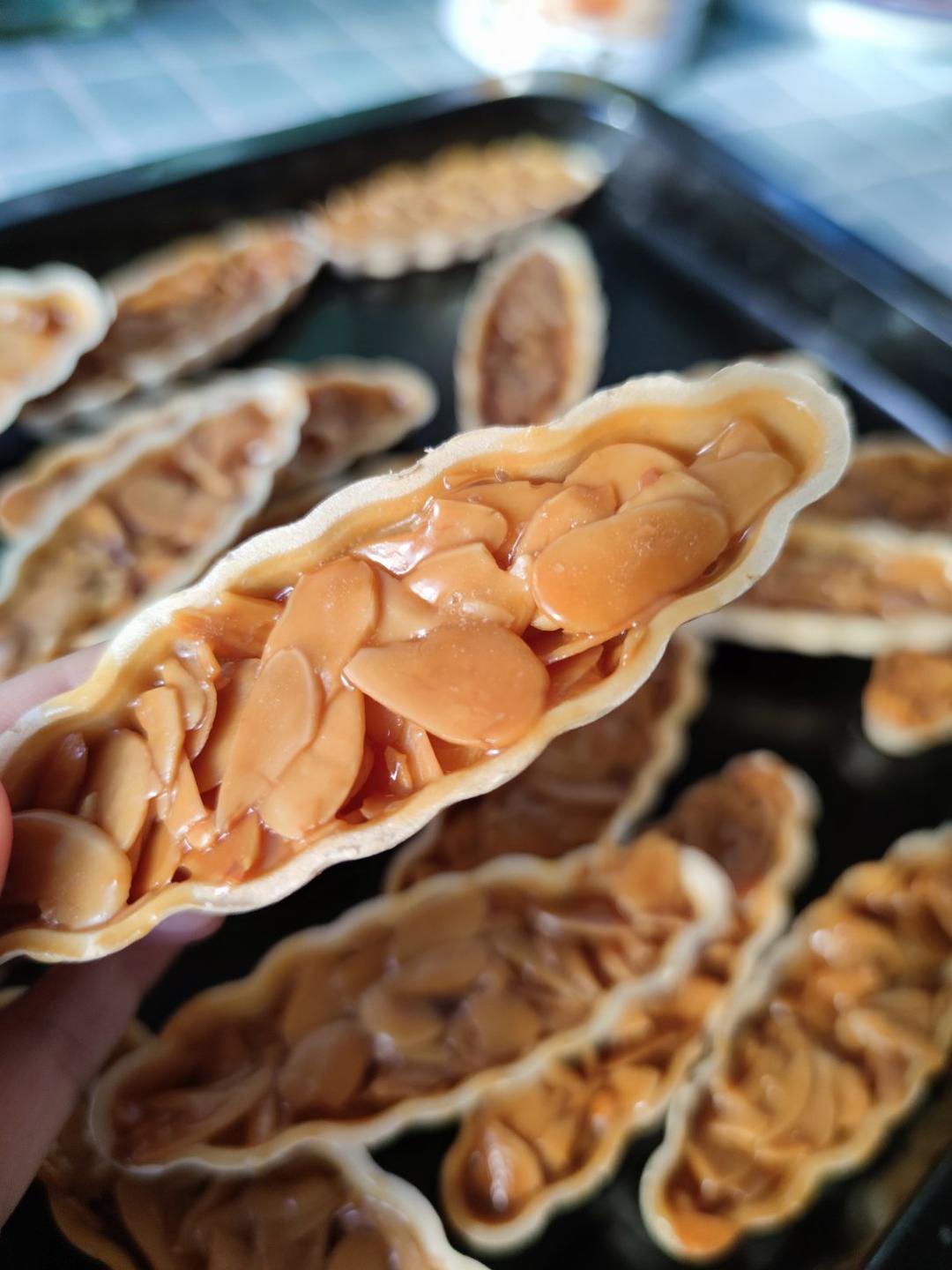 焦糖杏仁糯米船