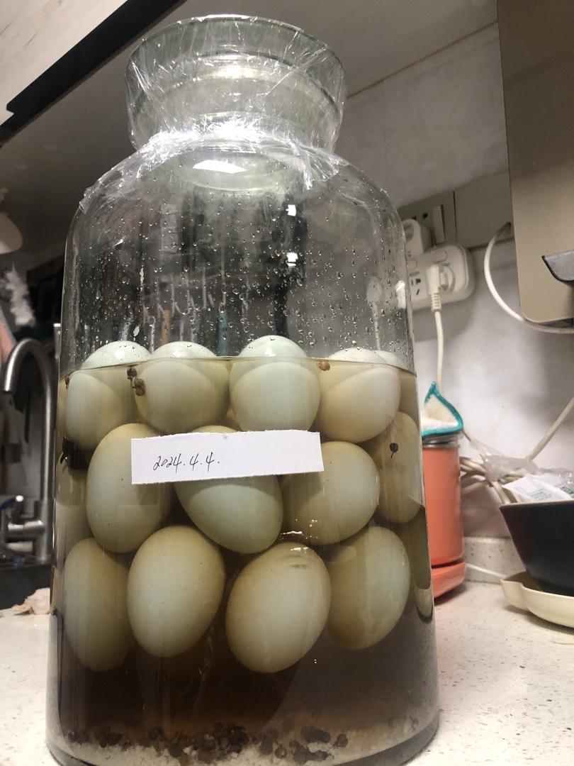 自制咸蛋： 100%出油起沙的咸蛋