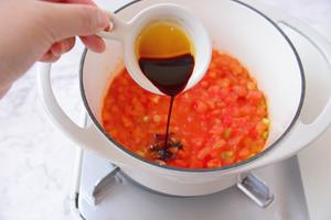 味鲜汤浓的番茄菌菇豆腐汤的做法 步骤11