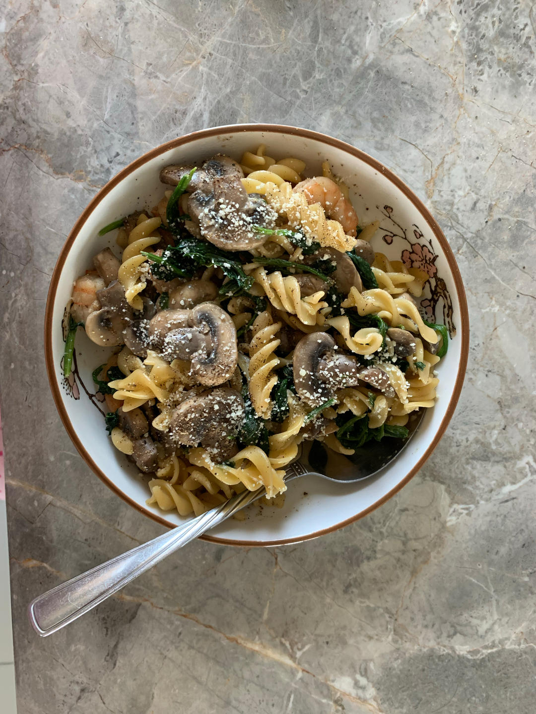 蘑菇&菠菜&虾仁味噌奶酱乌龙面