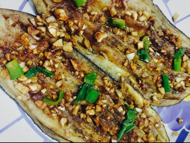 蒜蓉烤茄子