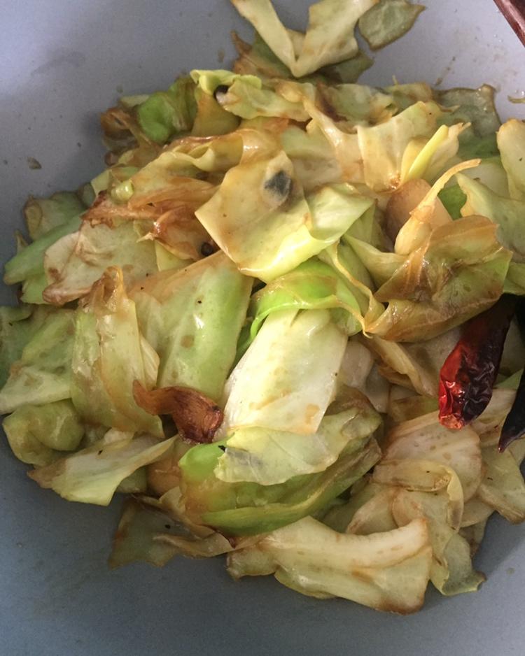 厨师长教你：“手撕包菜”的家常做法,简单又不失美味