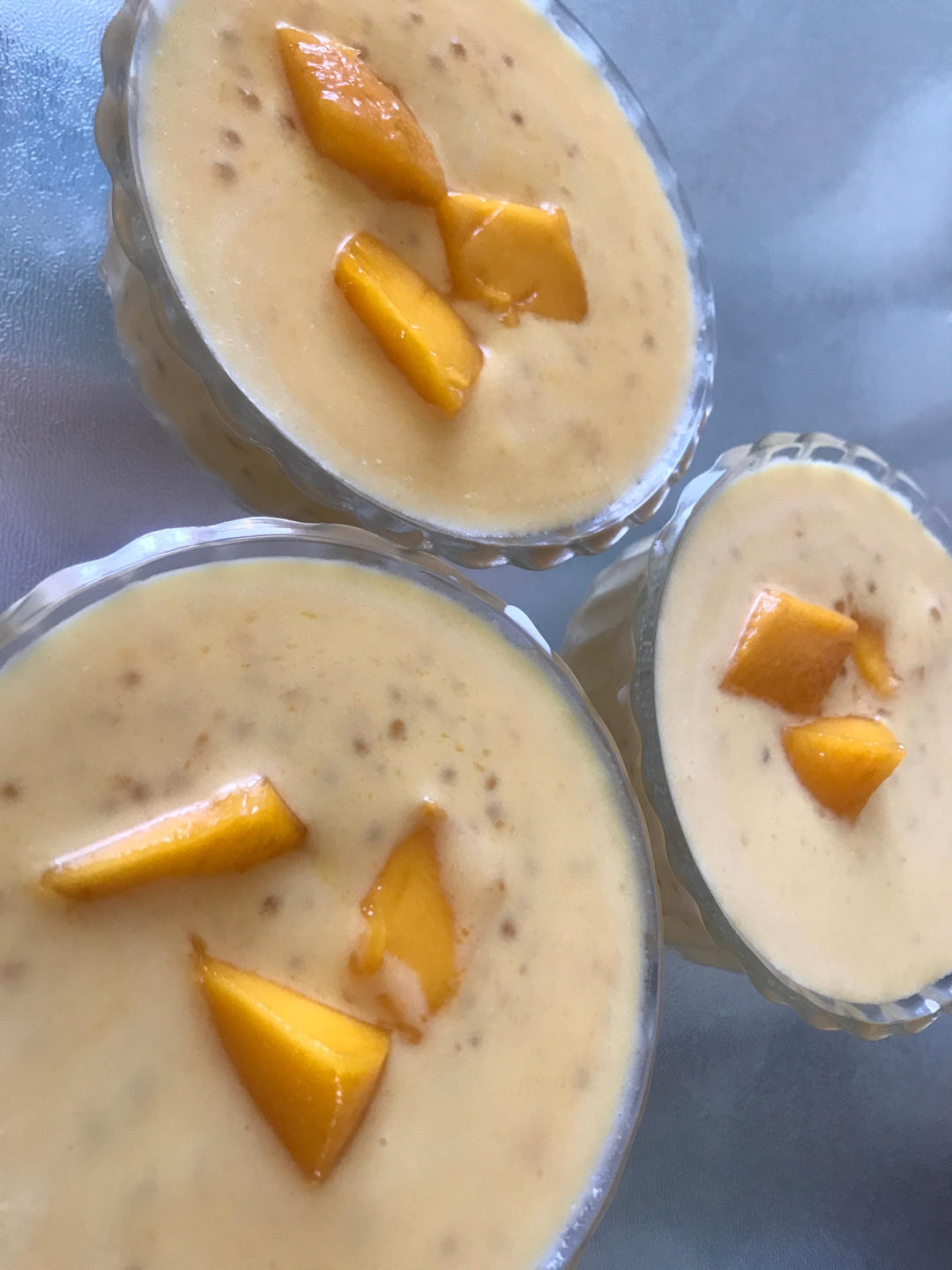 港式甜品——杨枝甘露(芒果西米露)附芒果花切法