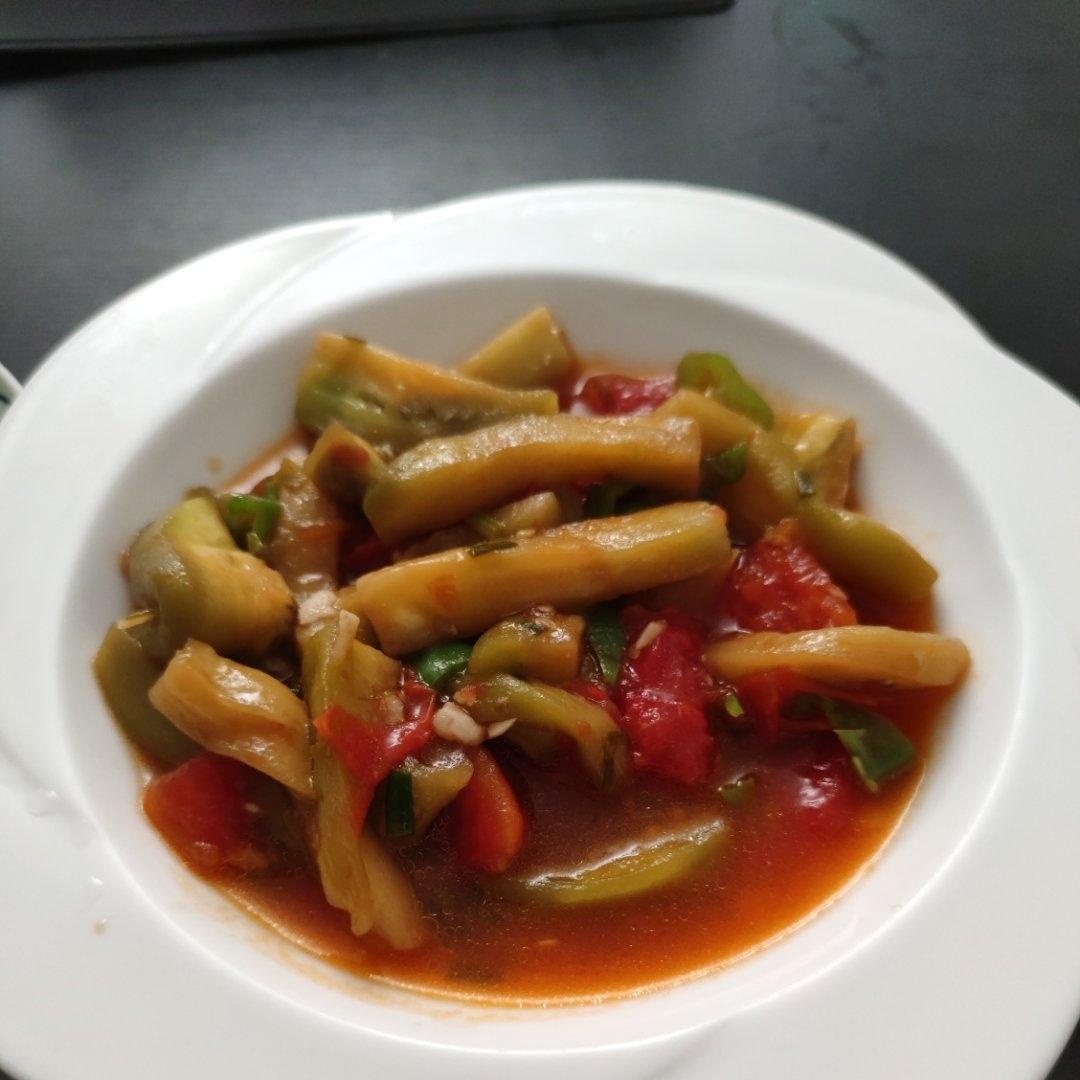 小美西红柿烧茄子