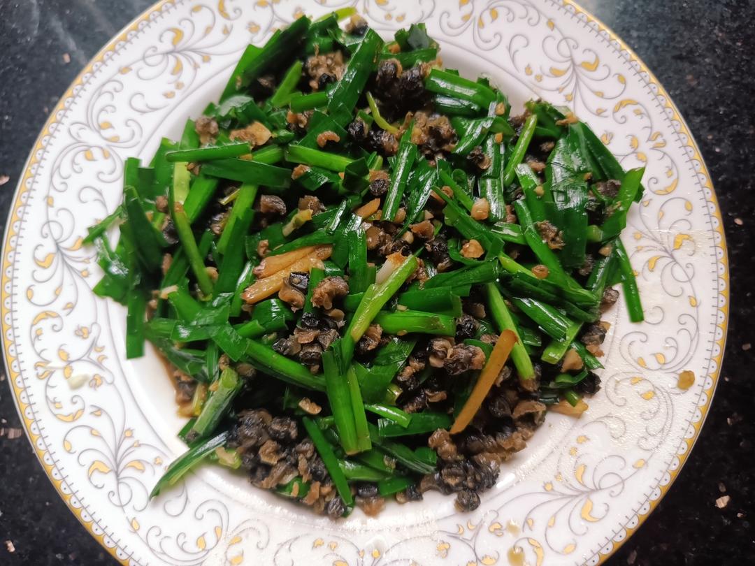 韭菜炒螺蛳肉
