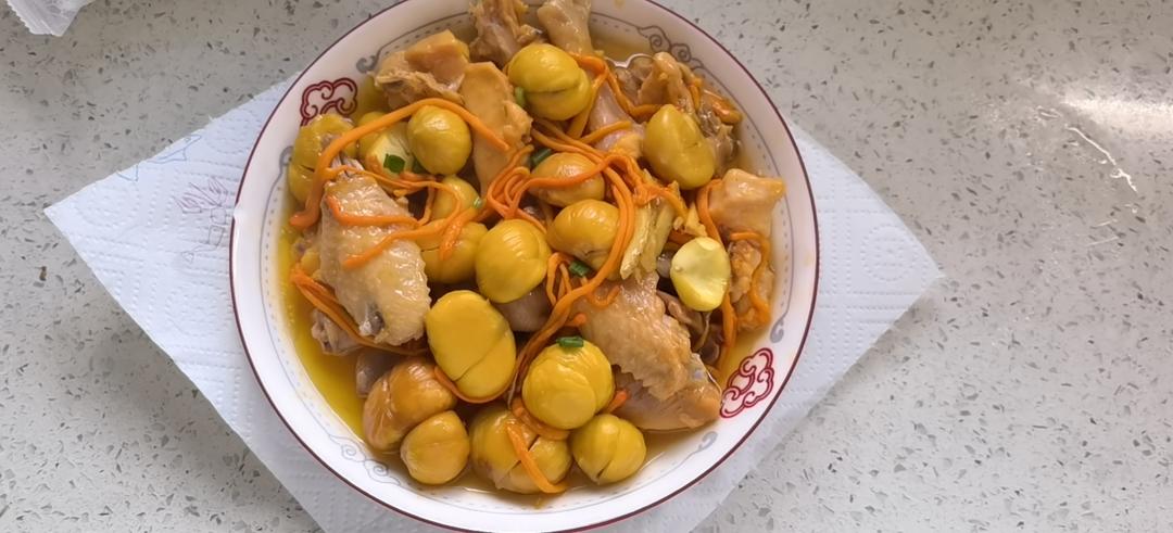 地道广东味——虫草花蒸鸡