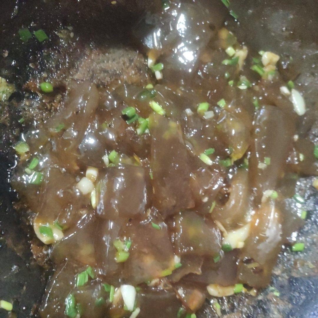 炒凉粉