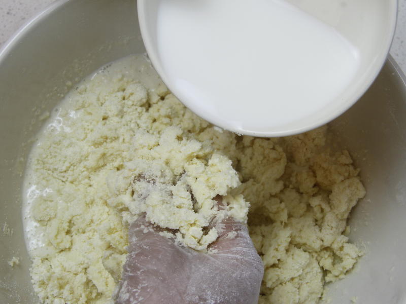 纯奶手撕吐司的做法 步骤1