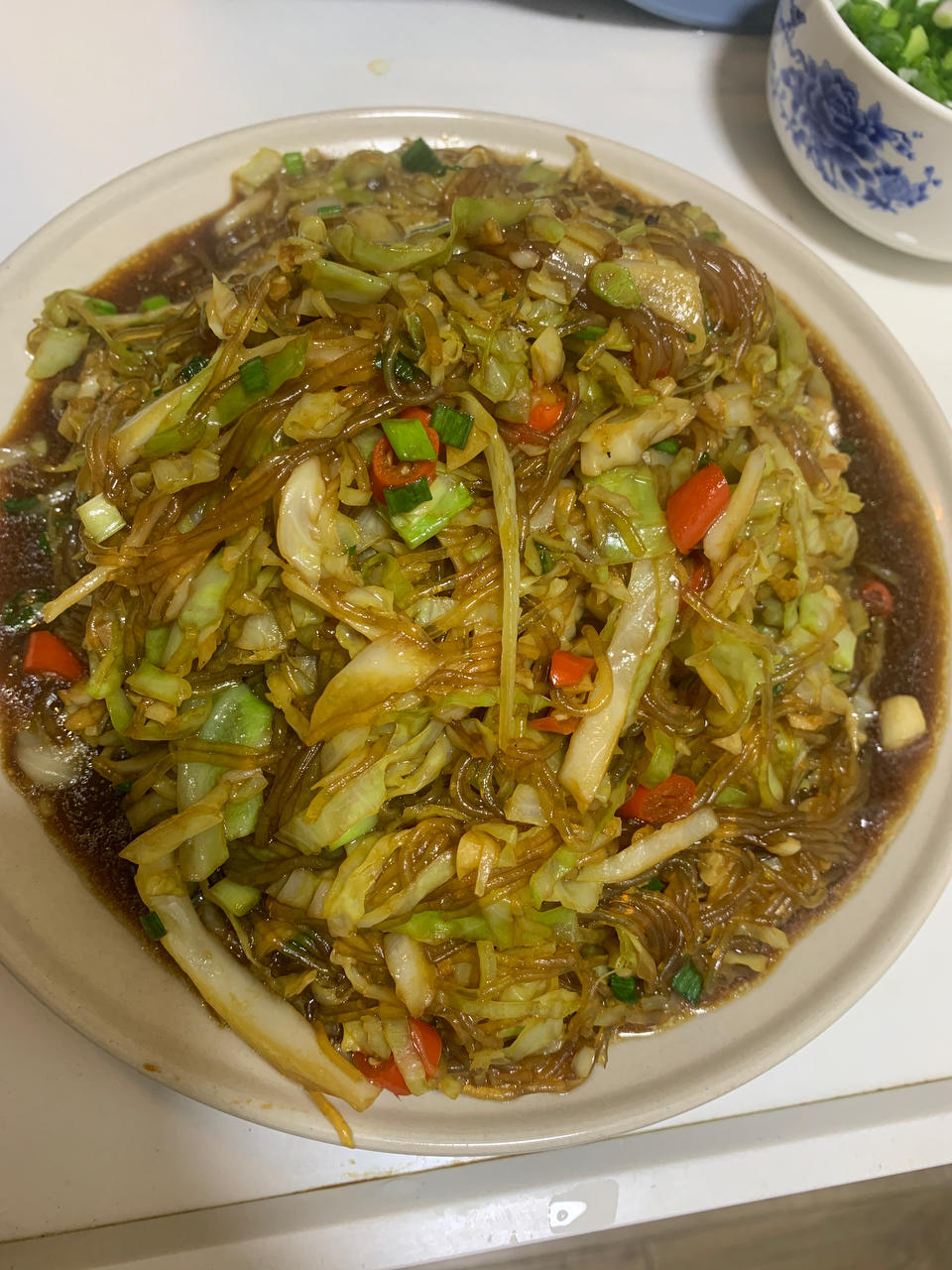 最近爱吃粉丝粉条～包菜炒粉丝