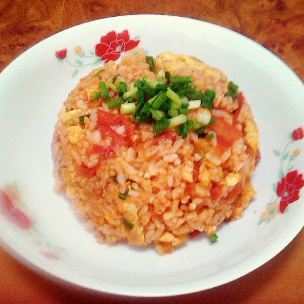 番茄鸡蛋炒饭