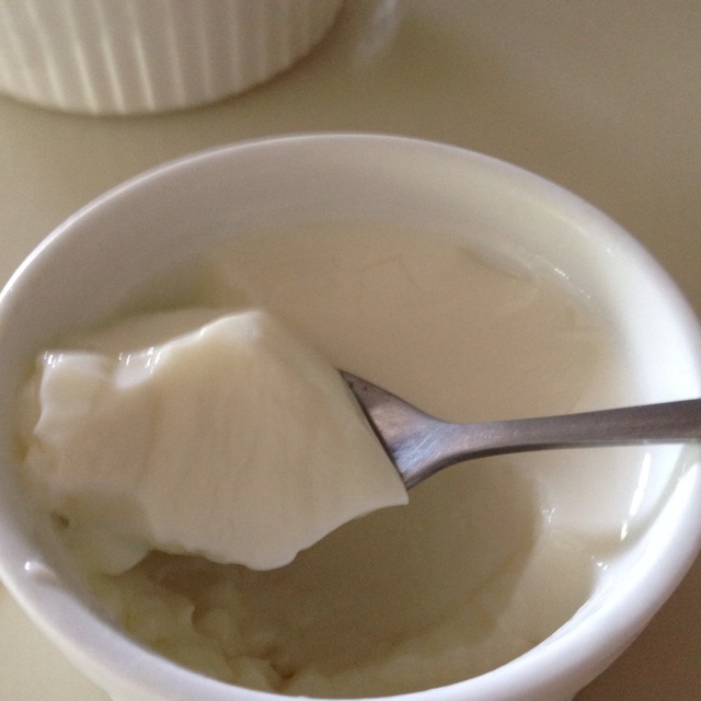 靖悦生活做的蛋清炖鲜奶