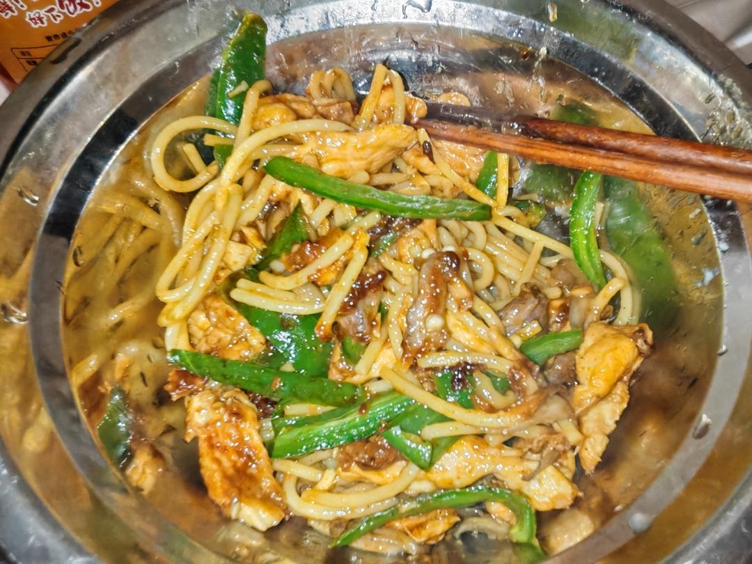 味道不输西餐厅的黑椒牛柳意面