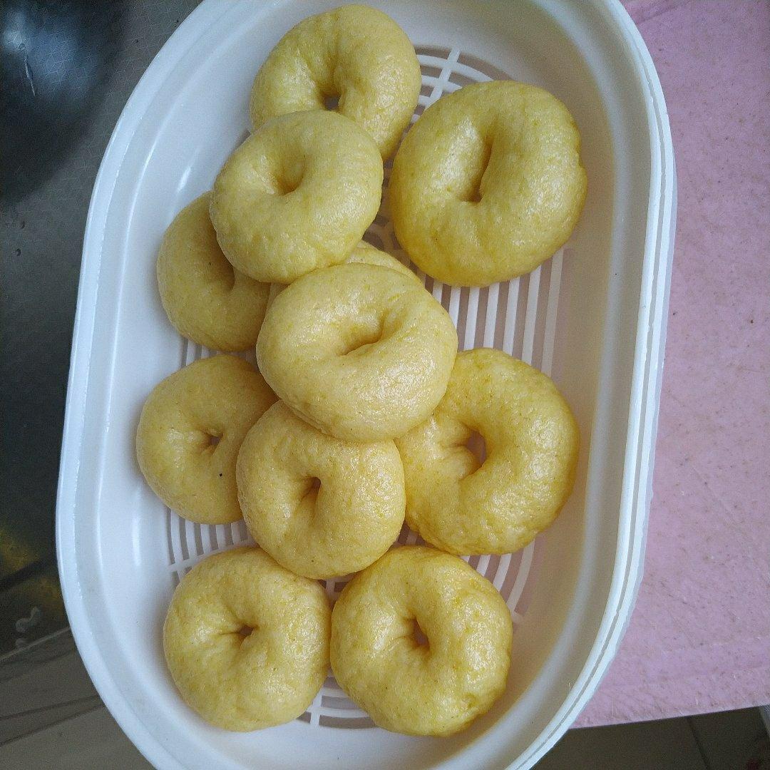 玉米面甜甜圈 宝宝辅食食谱