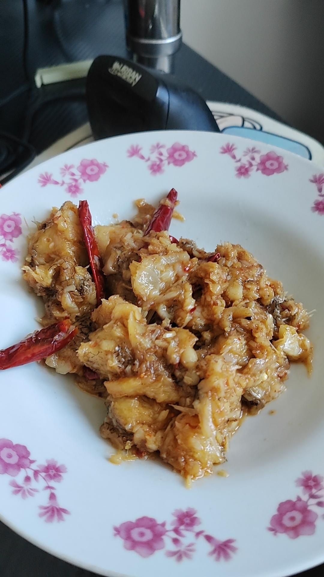 麻辣巴沙鱼   蒜蓉鱼片