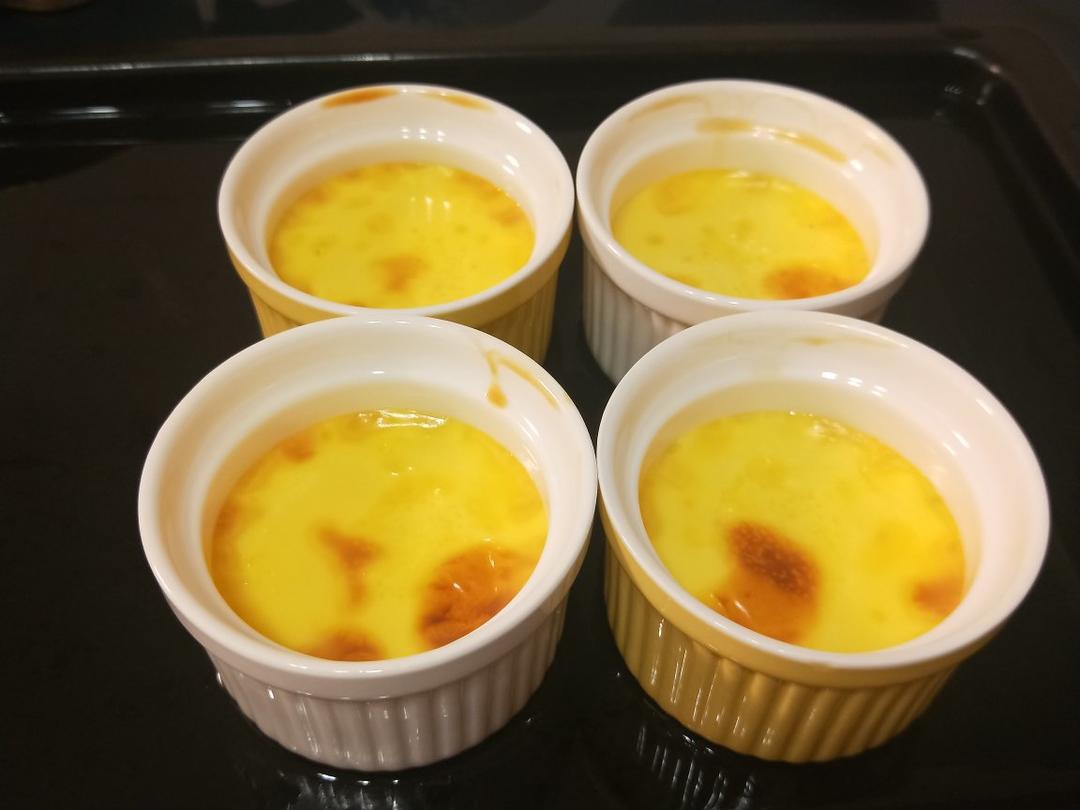 烘焙爱做的crèmebrulée法式烤布雷焦糖布丁