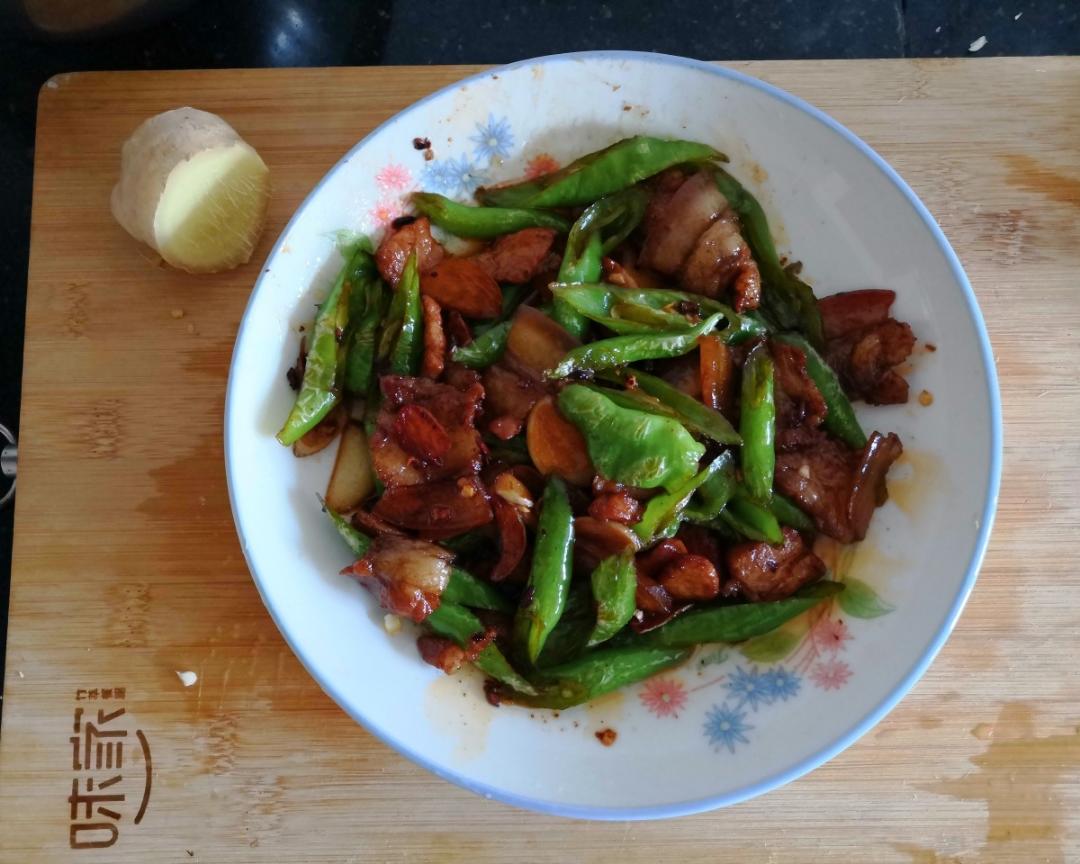 农家小炒肉的做法