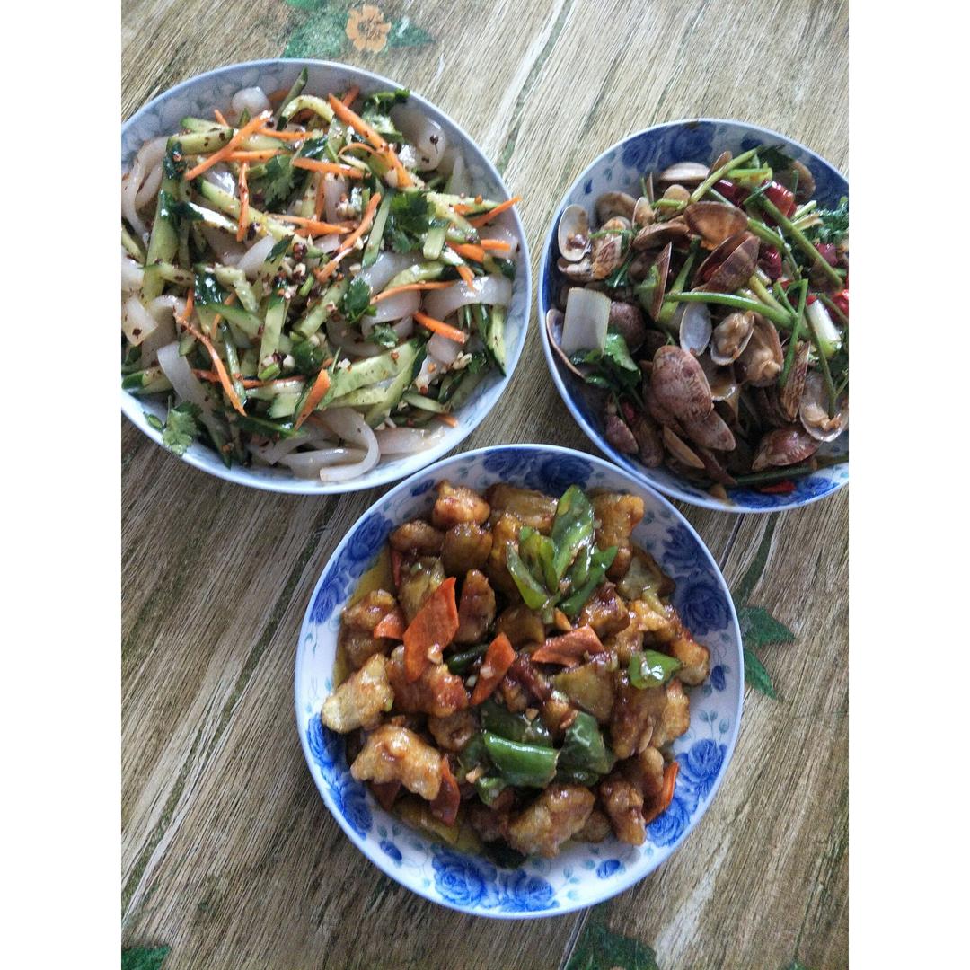 溜肉段烧茄子（东北硬菜呀哈哈）